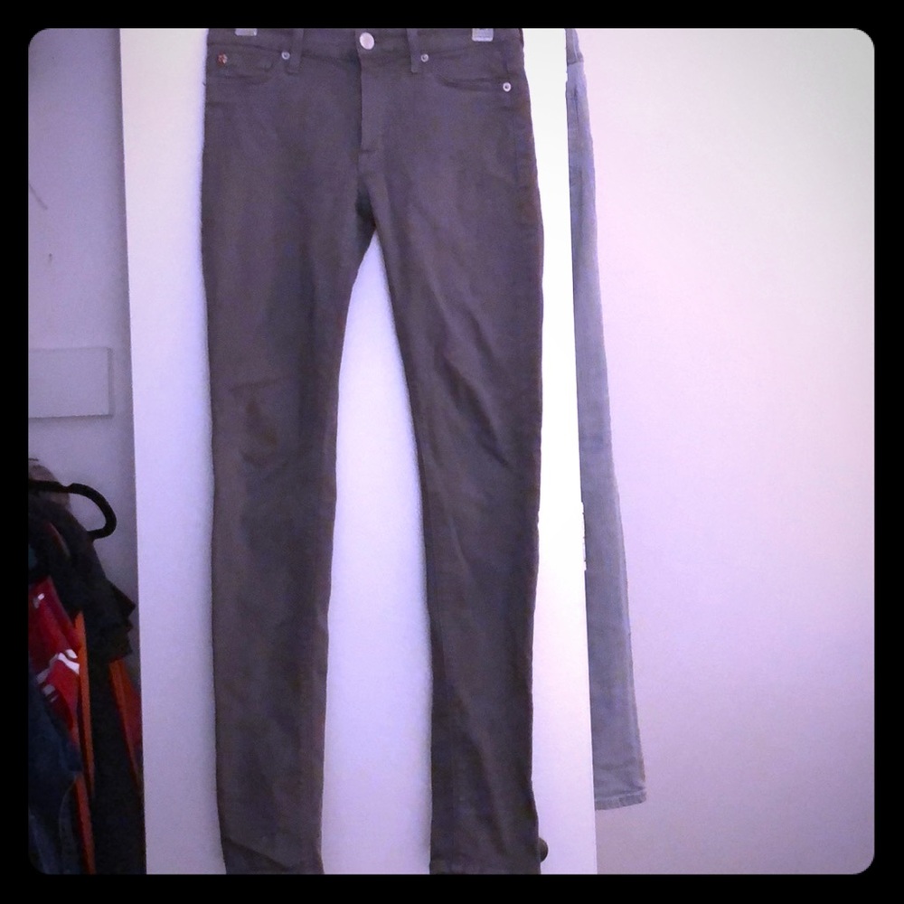 Gray skinny jeans